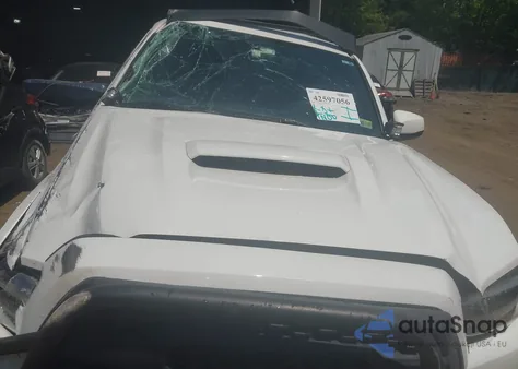 2018 Toyota Tacoma Trd Sport from USA, damaged, VIN 3TMCZ5AN5JM137458